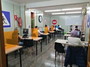 Autoescuela San Vicente ( Grupo la Carretera ) en Quart de Poblet provincia Valencia