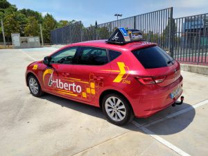 Autoescuela Alberto ZZ98 en Navalcarnero provincia Madrid