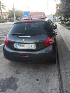 Autoescuela Línea Continua Bormujos en Bormujos provincia Sevilla