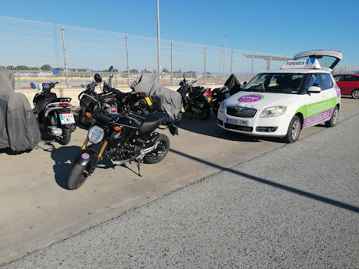 Autoescuela Motoescuela Torres en Jerez de la Frontera provincia Cádiz