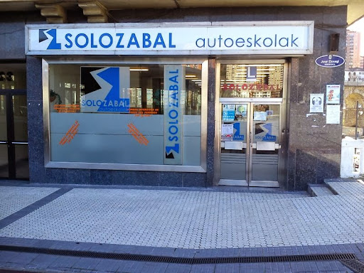 Autoescuela Solozabal en Donostia-San Sebastian provincia Guipúzcua