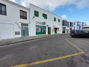 AUTOESCUELA PLAYA BLANCA en Playa Blanca provincia Las Palmas de Gran Canaria