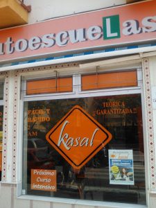 Autoescuela Kasal en Estepona provincia Málaga