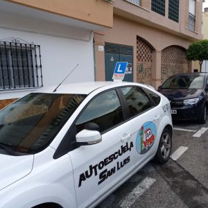 Autoescuela San luis en San Luis de Sabinillas provincia Málaga