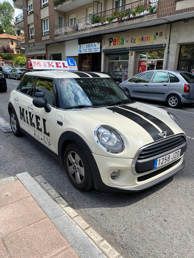Mikel autoeskolak en Bilbao provincia Vizcaia