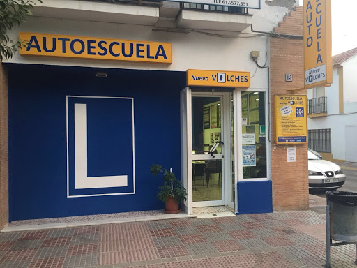 Autoescuela Nueva Vilches en Tomares provincia Sevilla
