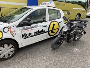 El Velocimetro Autoescuela en Donostia-San Sebastian provincia Guipúzcua